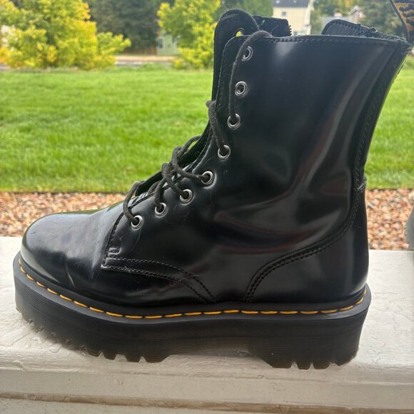 Doc Martens Jadon Arcadia Leather Boots (size 8 U.S.) - Picture 5 of 8